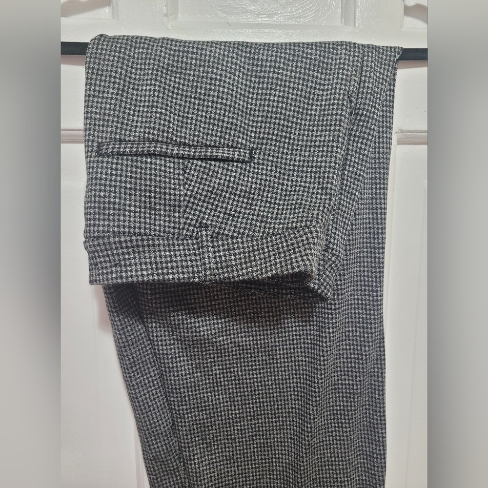 Reitman's Plaid Cropped Pull On Dress Pants